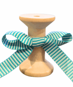 No 104 – Peacock, Lt Cream Soft Ladder 10mm