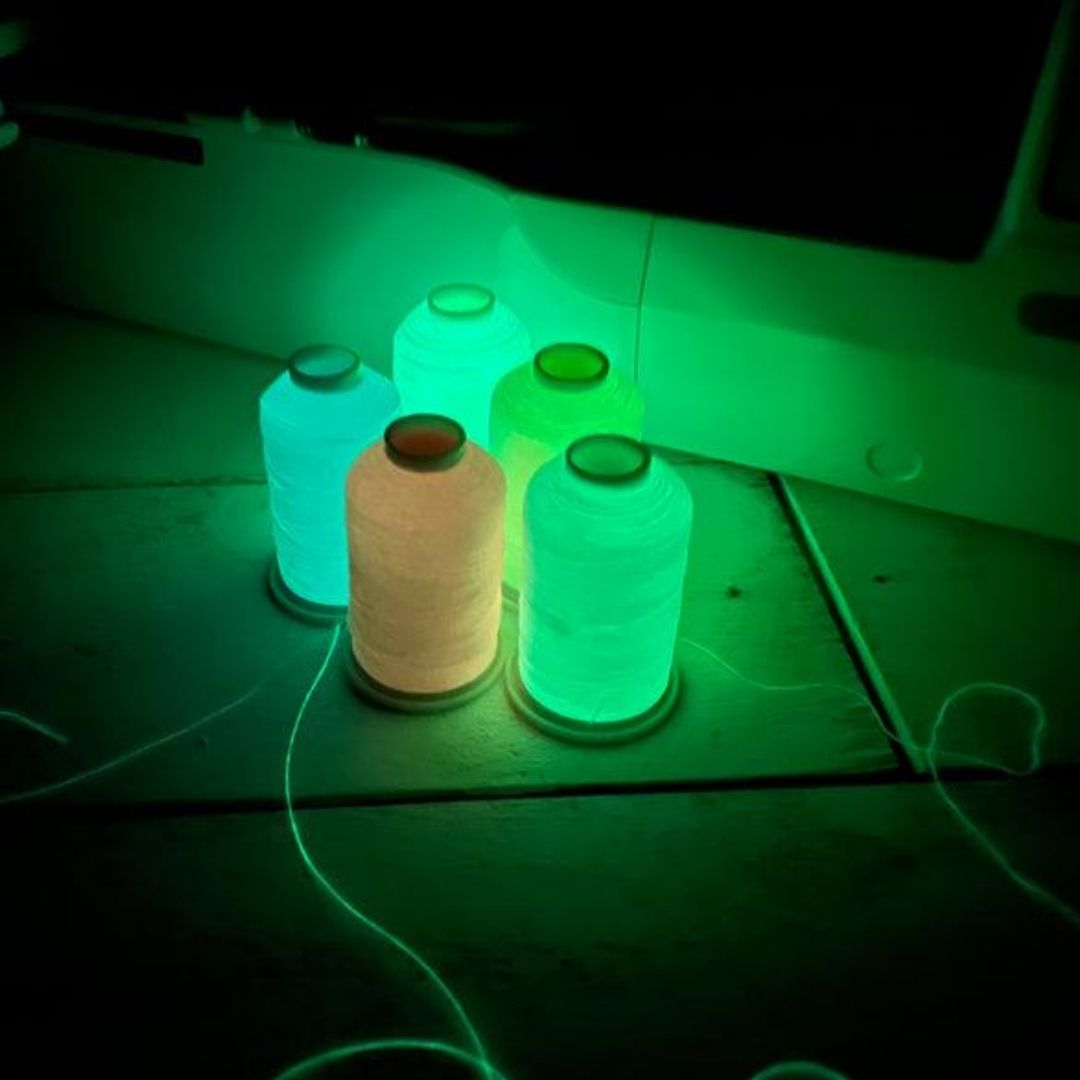 Threads - Glow In The Dark - 700m