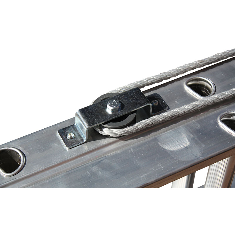 Heavy Duty Industrial Extension Ladder – 4,8m – 12,6m to 7,5m – 20,1m - Image 4