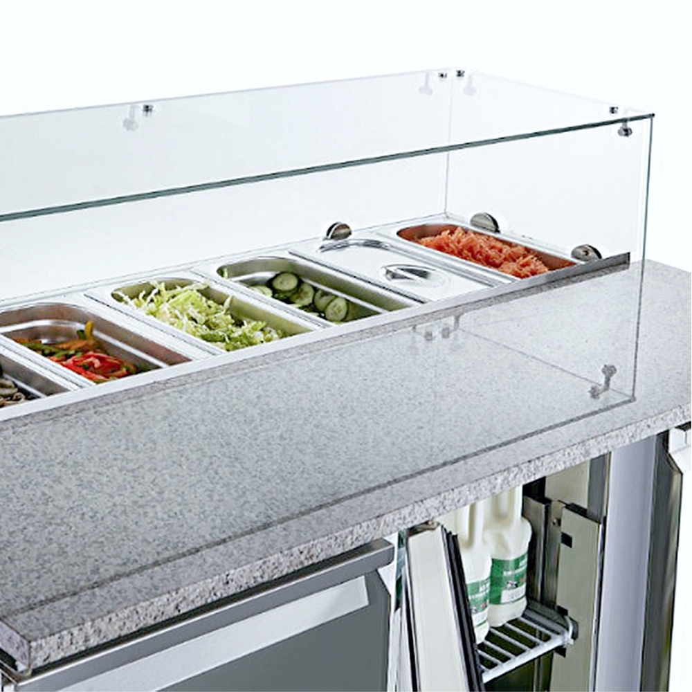 Saladette – Pizza assembly worktop with sneezeguard - Image 2