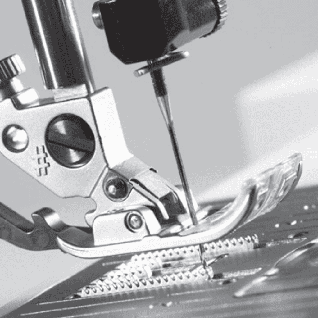 Pfaff Creative Ambition 640 - Sewing & Embroidery Machine - Image 3