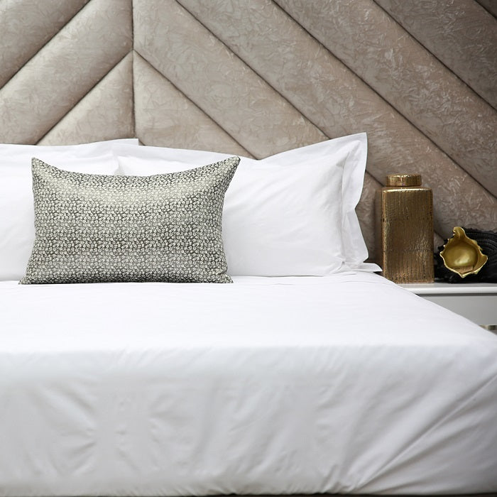 Bed Linen - Plain Duvet Cover 50/50 Percale 40cm Flap - Image 2